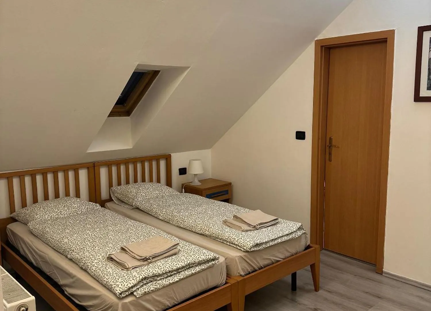 Remarkable 1-Bed Apartment In Praha Csehország